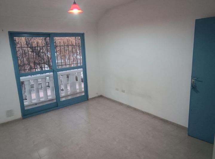 Oficina en alquiler en centro de San Martin 2