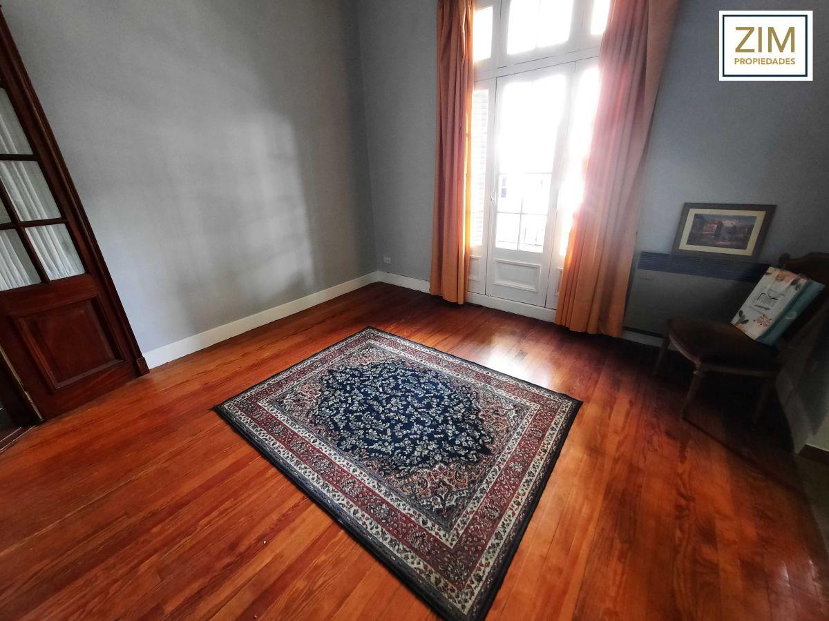 Foto de PH Terraza Parrilla Castro Barros 1000 Venta 190 m2, imagen 3