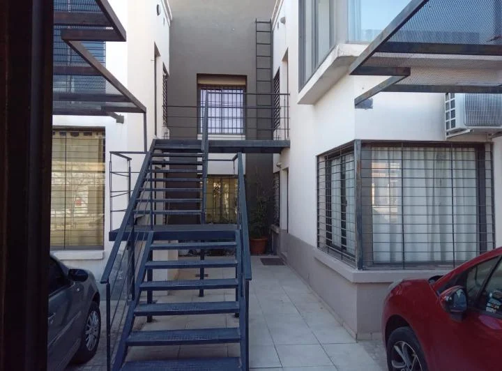EXCELENTE DEPARTAMENTO AMPLIO 2