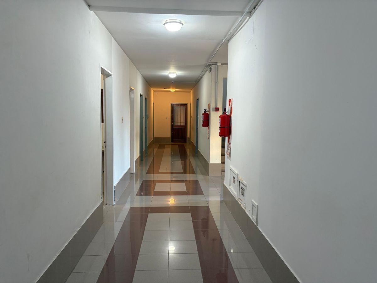 Foto de ALQUILER OFICINA. EDIFICIO CHRESTIA, imagen 2