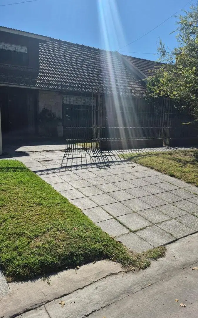 Casa en Parque Luro 4