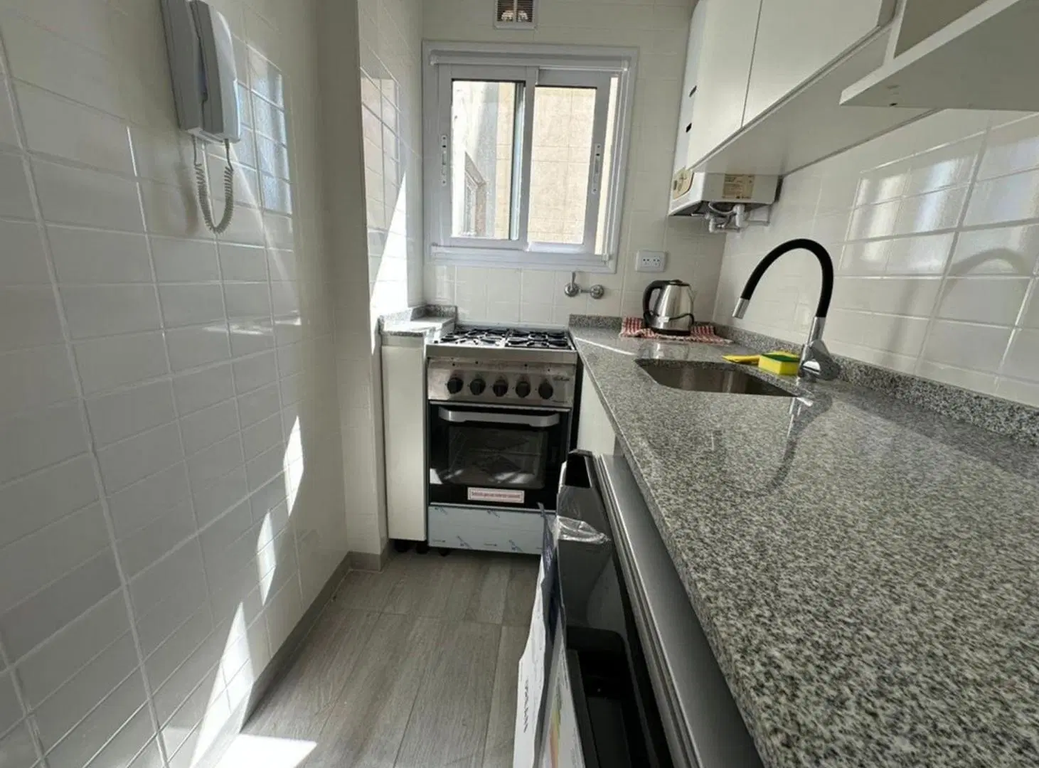 DEPTO DE 2 AMB EN VENTA  AV CORDOBA 1600 REC NUEVO 5