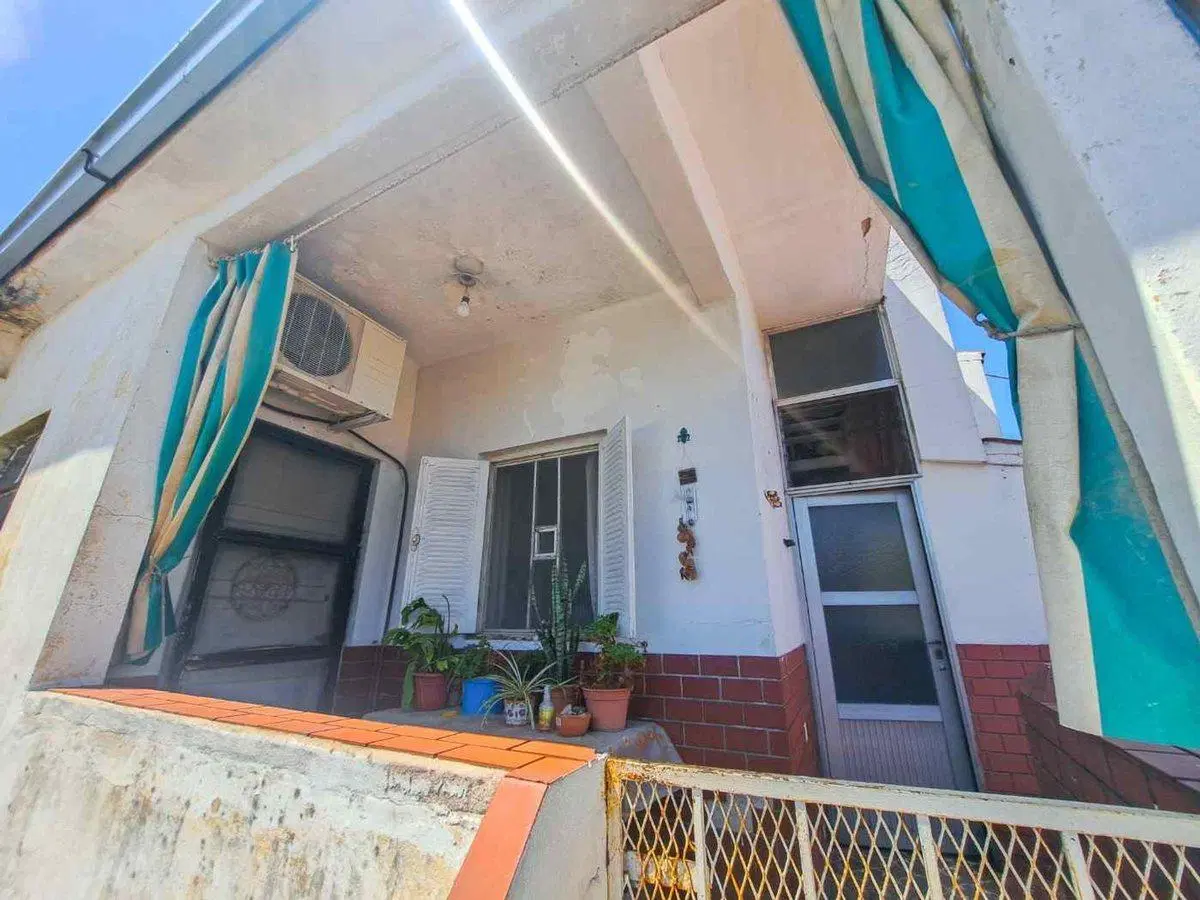 VENTA PH 2 AMB EN PLANTA ALTA APTO CRÉDITO LANÚS O 5