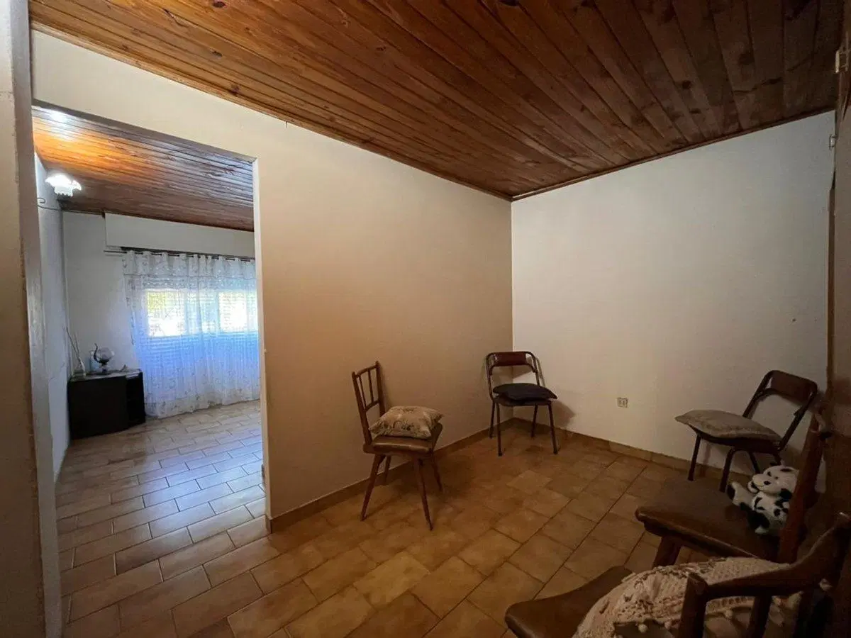 VENTA EN BLOQUE 2 CASAS EN LOTE PROPIO 5