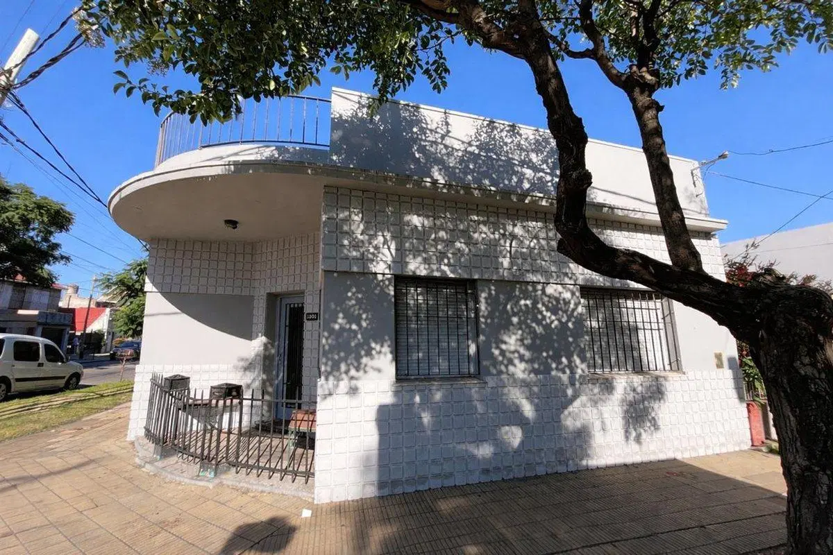 Casa 5 ambientes en venta en Gerli Avellaneda 2