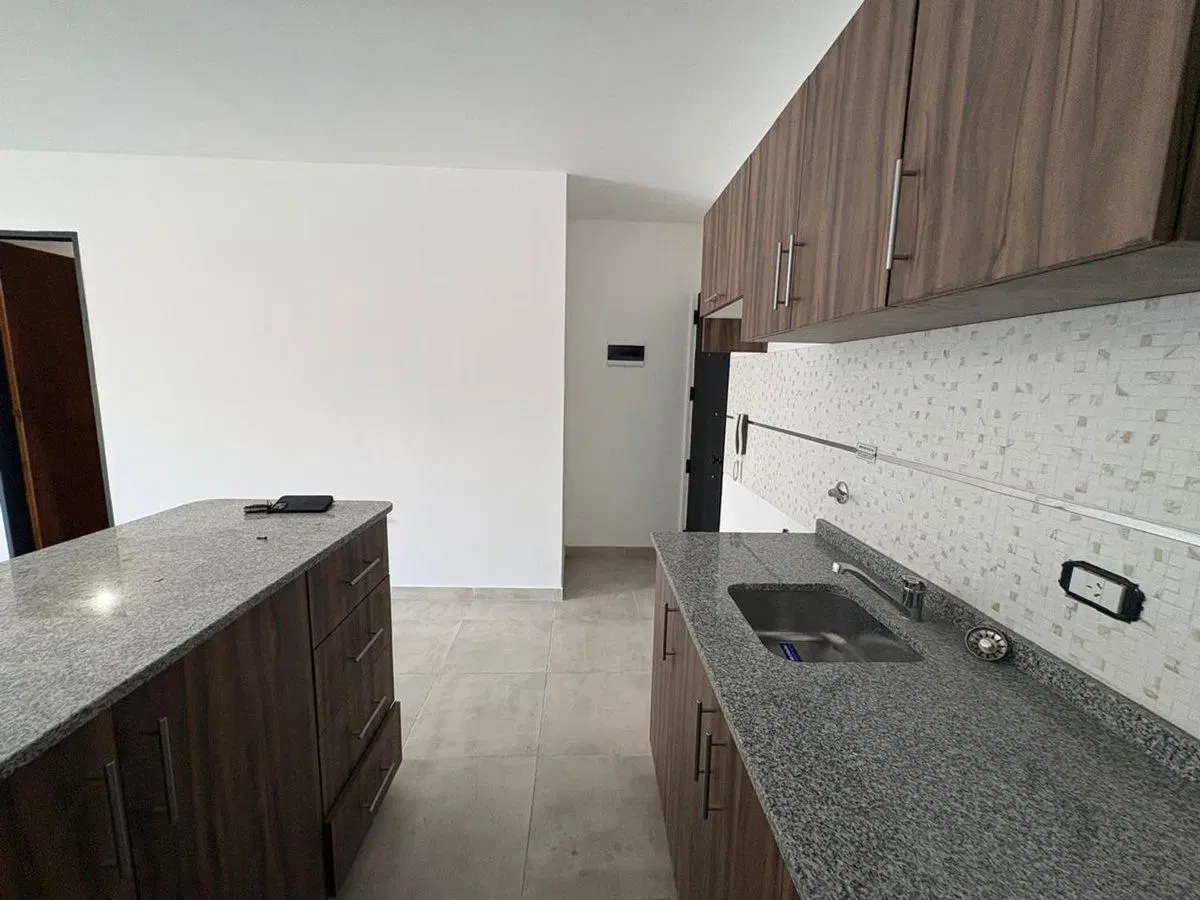 DEPARTAMENTO 1 AMB EN VENTA LANUS OESTE 3