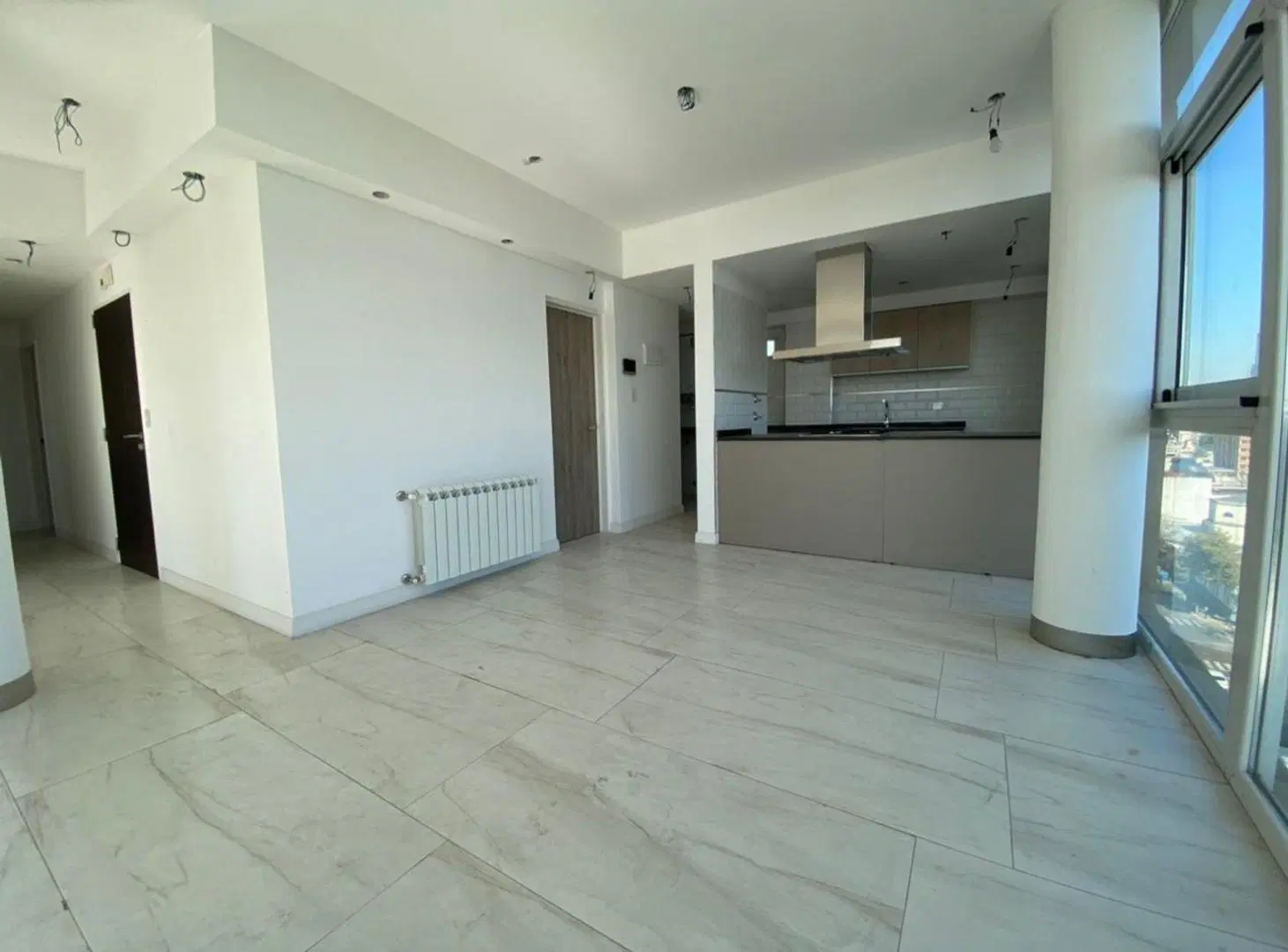VENTA 3 AMB. A ESTRENAR CON COCHERA - LOMAS CENTRO 5