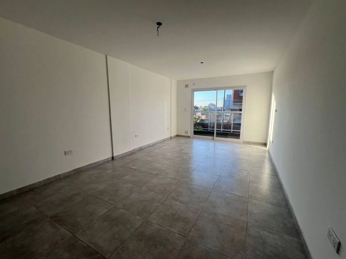 mono con balcón en venta a estrenar Lanús oeste 2