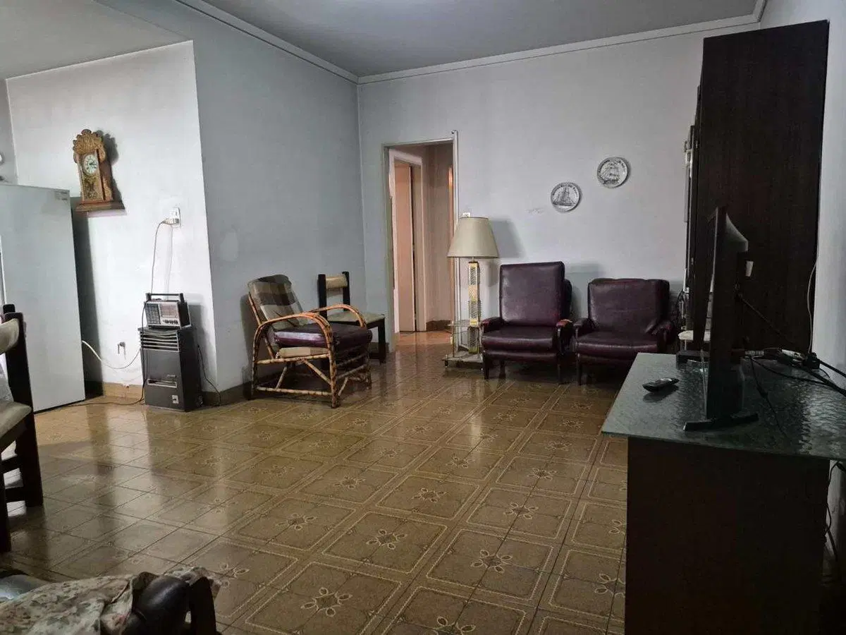 VENTA.PH 3 AMB. PRIMER PISO.PIÑEYRO.AVELLANEDA 3