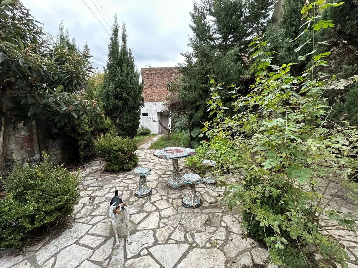 CASA DE 262 M2 EN VENTA EN LANUS A REFACCIONAR 4