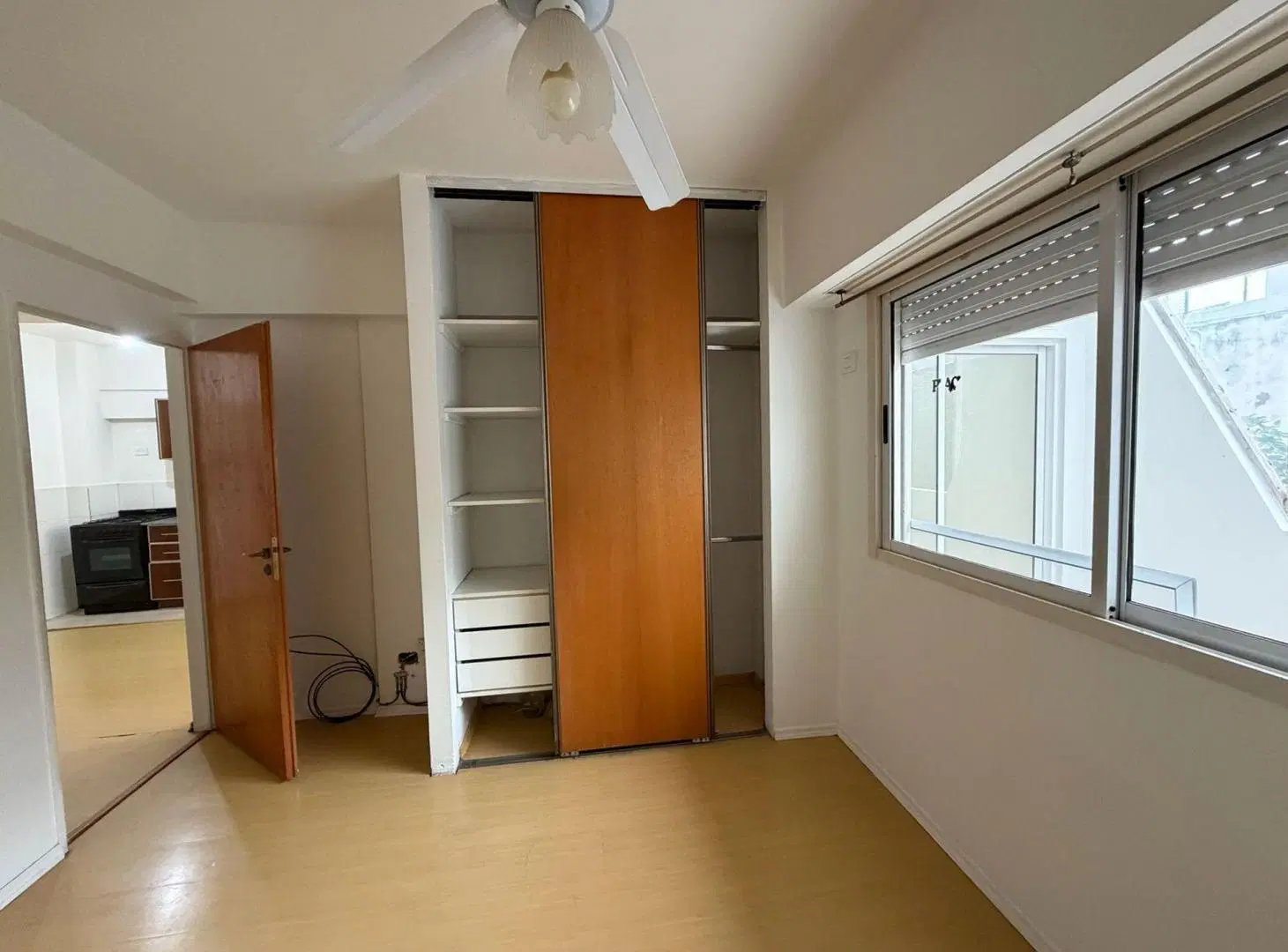 DEPARTAMENTO EN EXELENTE CONDICIONES ZONA ALMAGRO 3