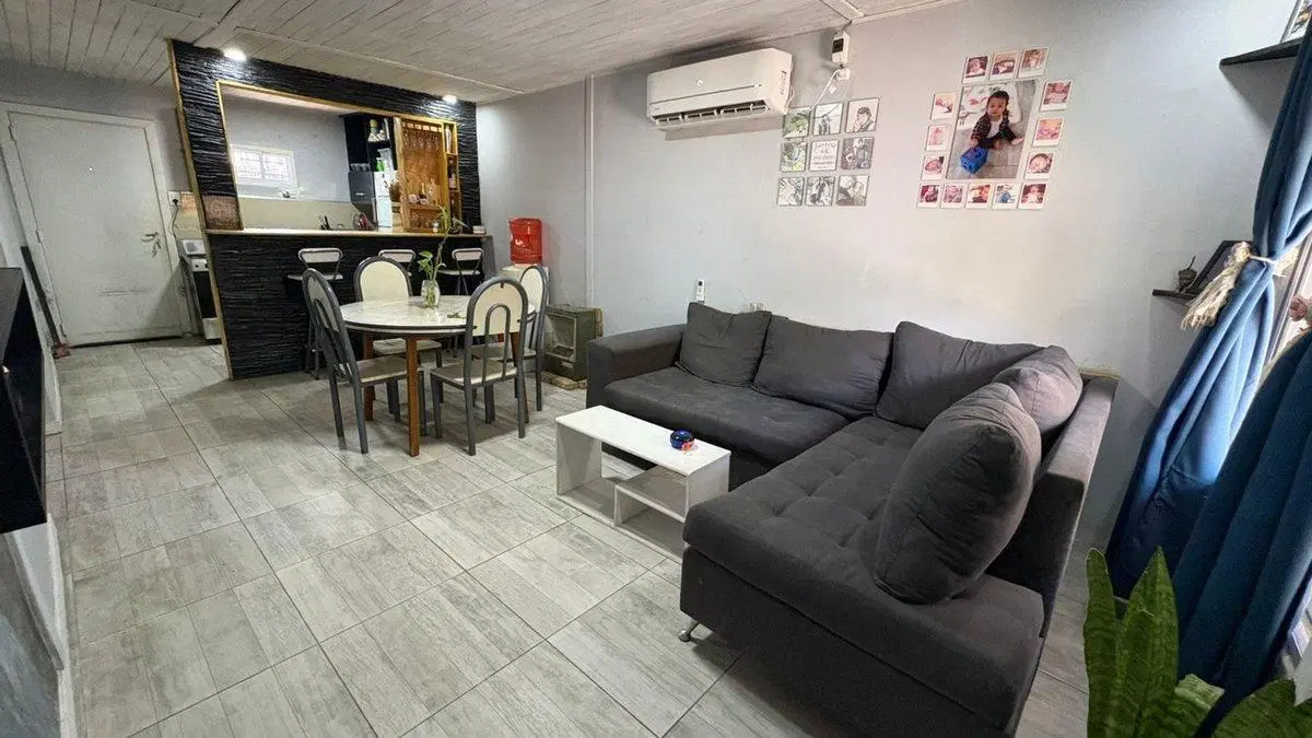 VENTA CASA 3 AMB CON PATIO Y PILETA - SPEGAZZINI 3