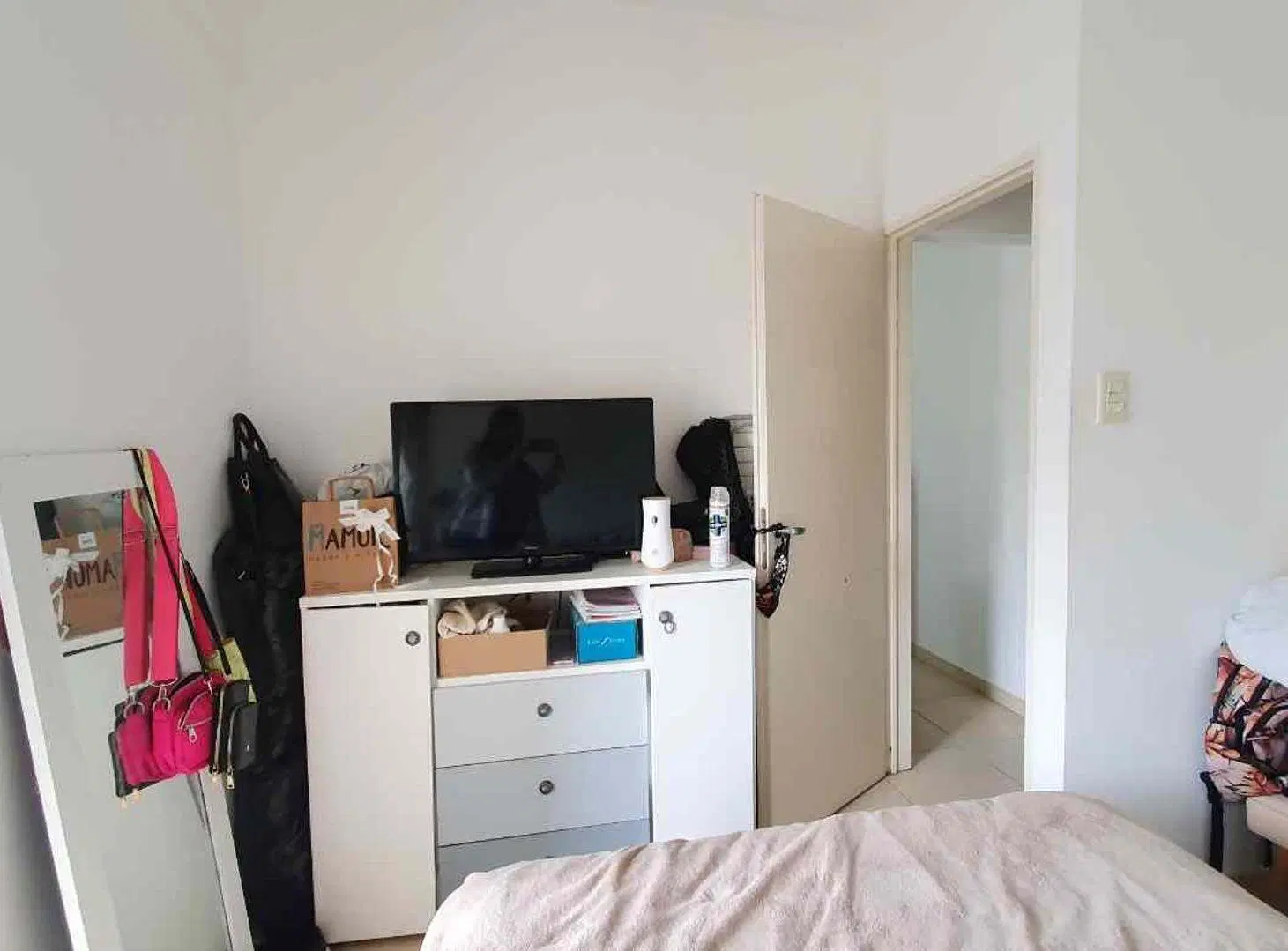 Depto 2 amb c/ balcon en Lomas. Apto profesional 2