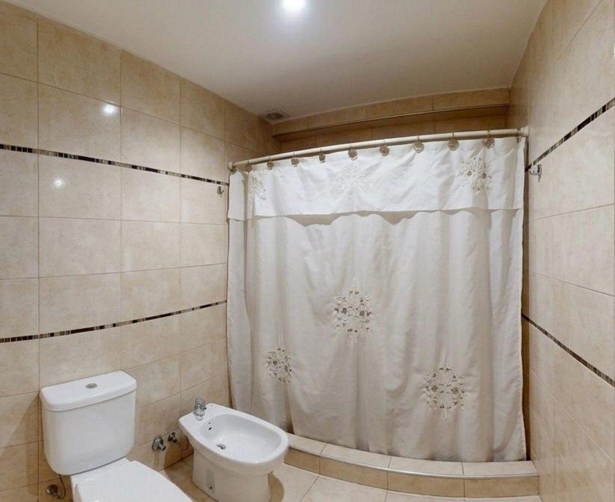 Foto de DEPARTAMENTO EN VENTA 2 AMB. CON BALCON LANUS E., imagen 5