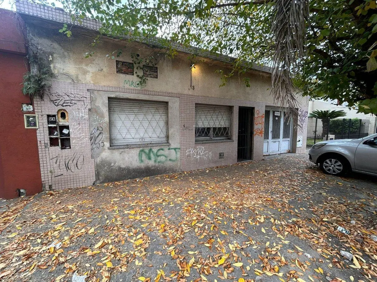 CASA EN VENTA EN SAN JOSE TEMPERLEY A REFACCIONAR 5