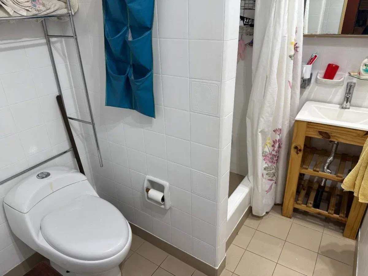 VENTA GALPON CON DEPARTAMENTOS LANUS OESTE 2