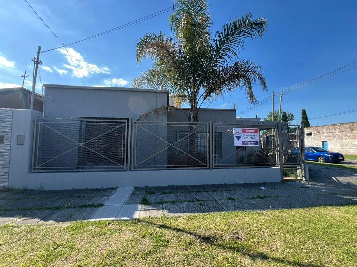 CASA EN VENTA 5 AMB 2