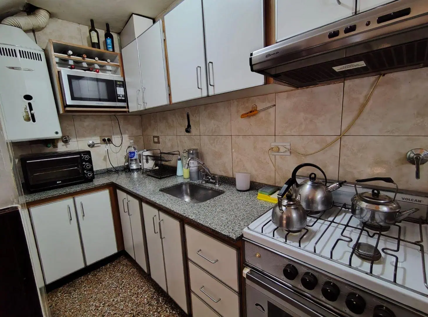 VENTA PH AL FRENTE 4 AMB COCHERA Y TERRAZA LANUS O 5