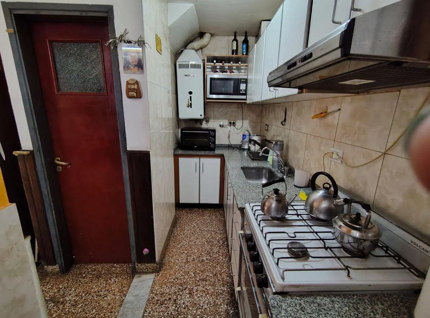 VENTA PH AL FRENTE 4 AMB COCHERA Y TERRAZA LANUS O 8