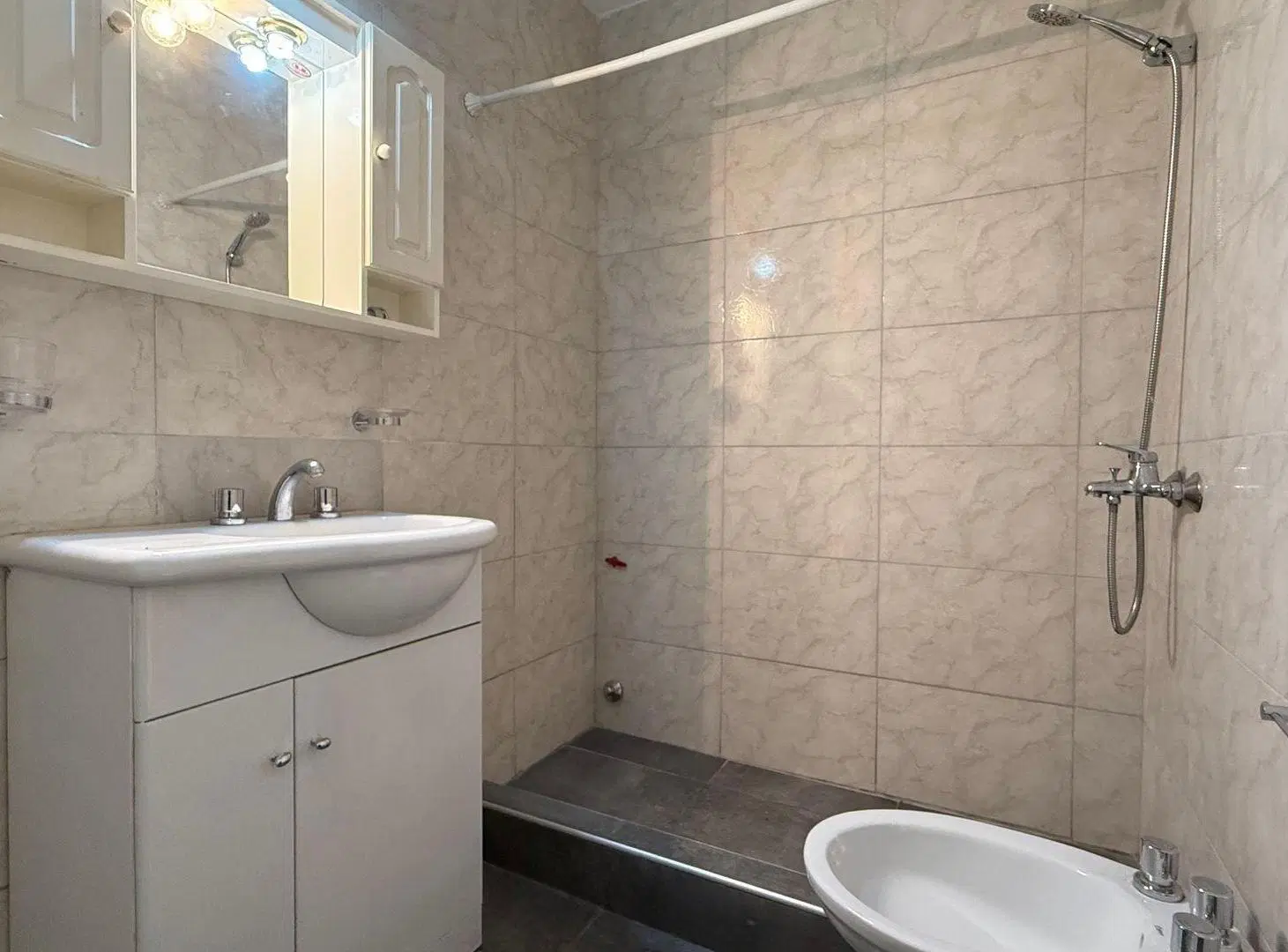 VENTA PH 2 AMB SIN EXPEN CON PATIO TERRAZA PIÑEYRO 4