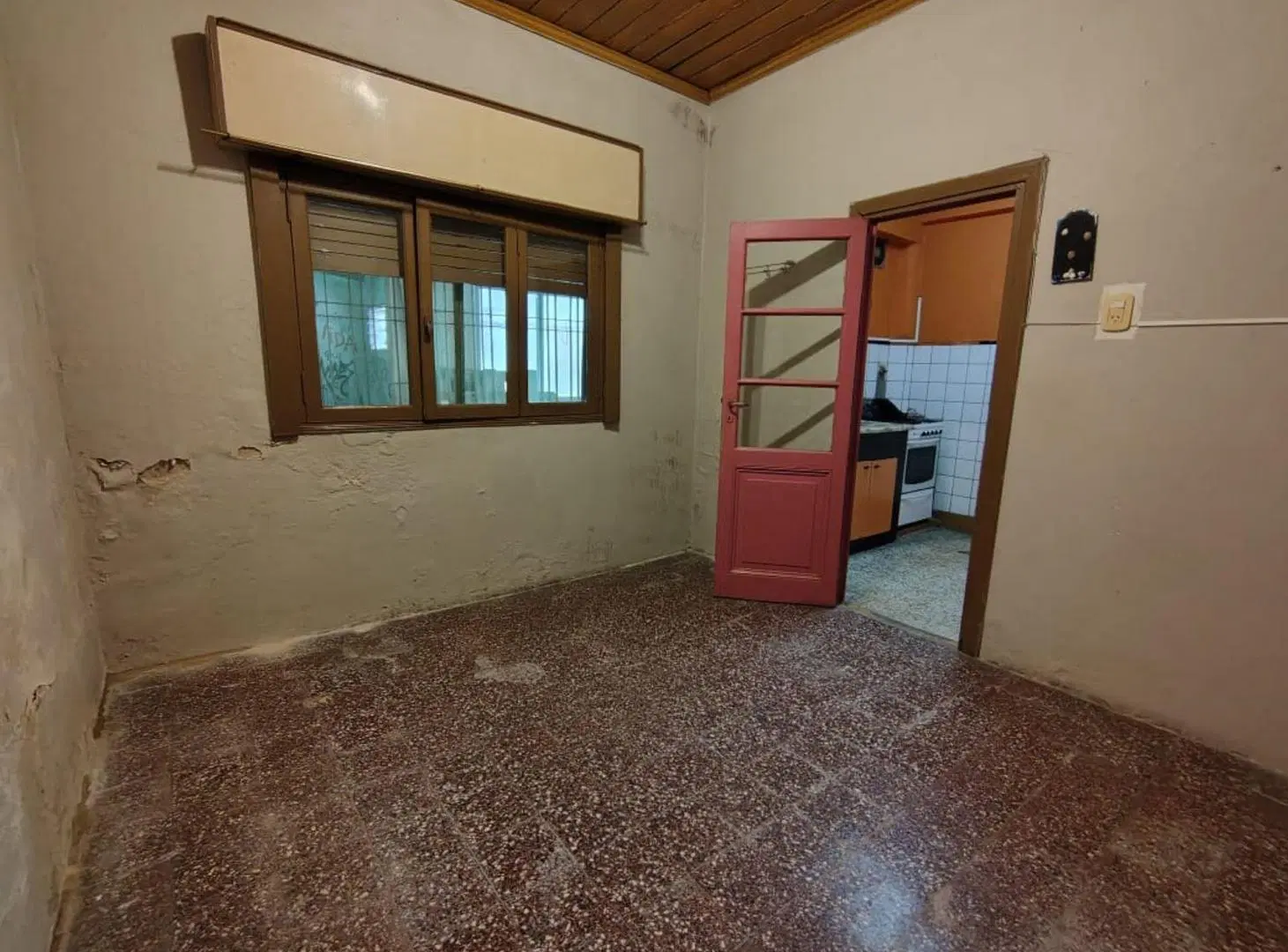 CASA LOTE 210 m² 4 AMBIENTES A REFACCIONAR LANUS 4
