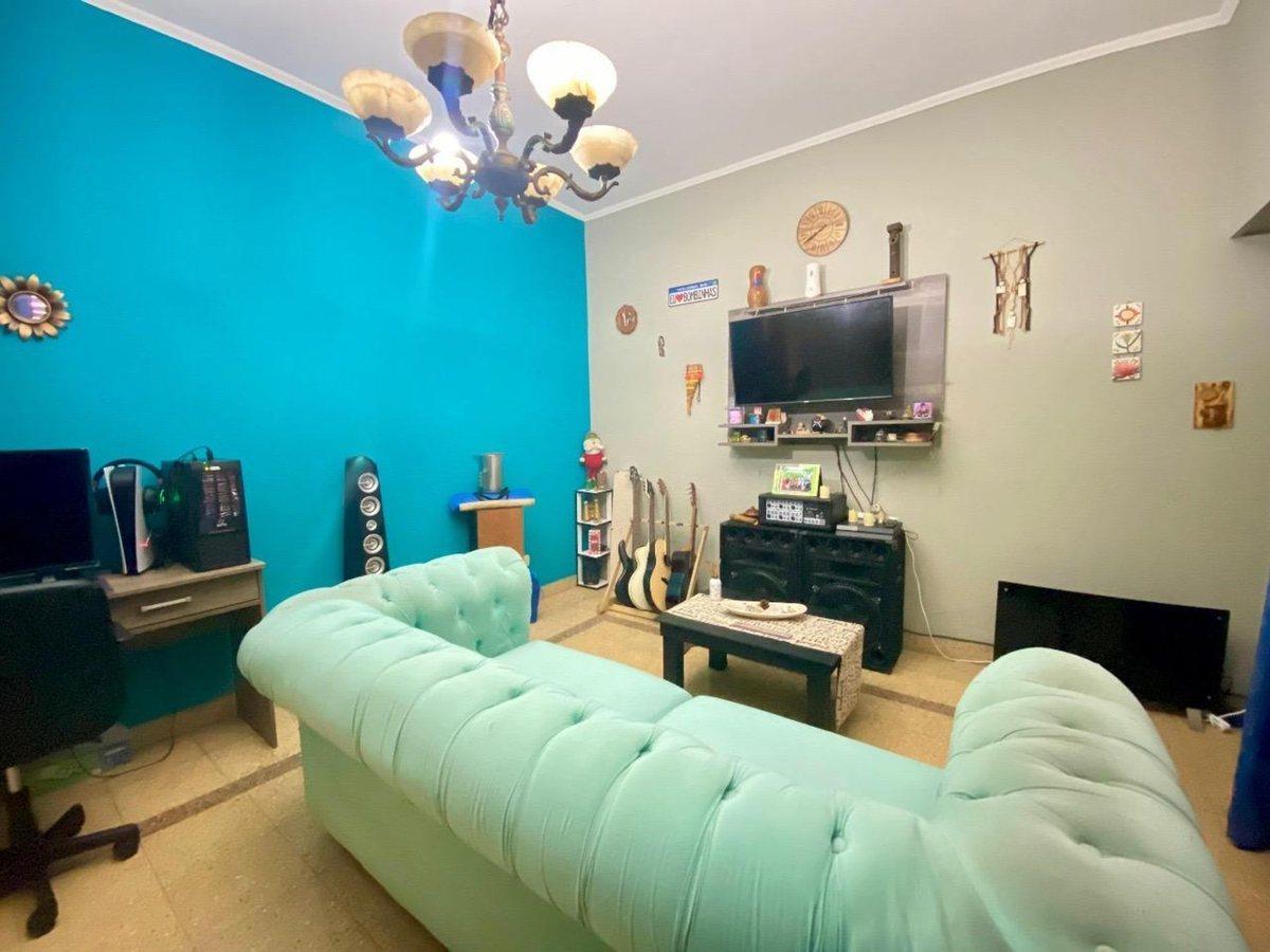 Foto de CASA EN VENTA 5 AMB. A MTRS. DE AVENIDA 25 DE MAYO, imagen 5