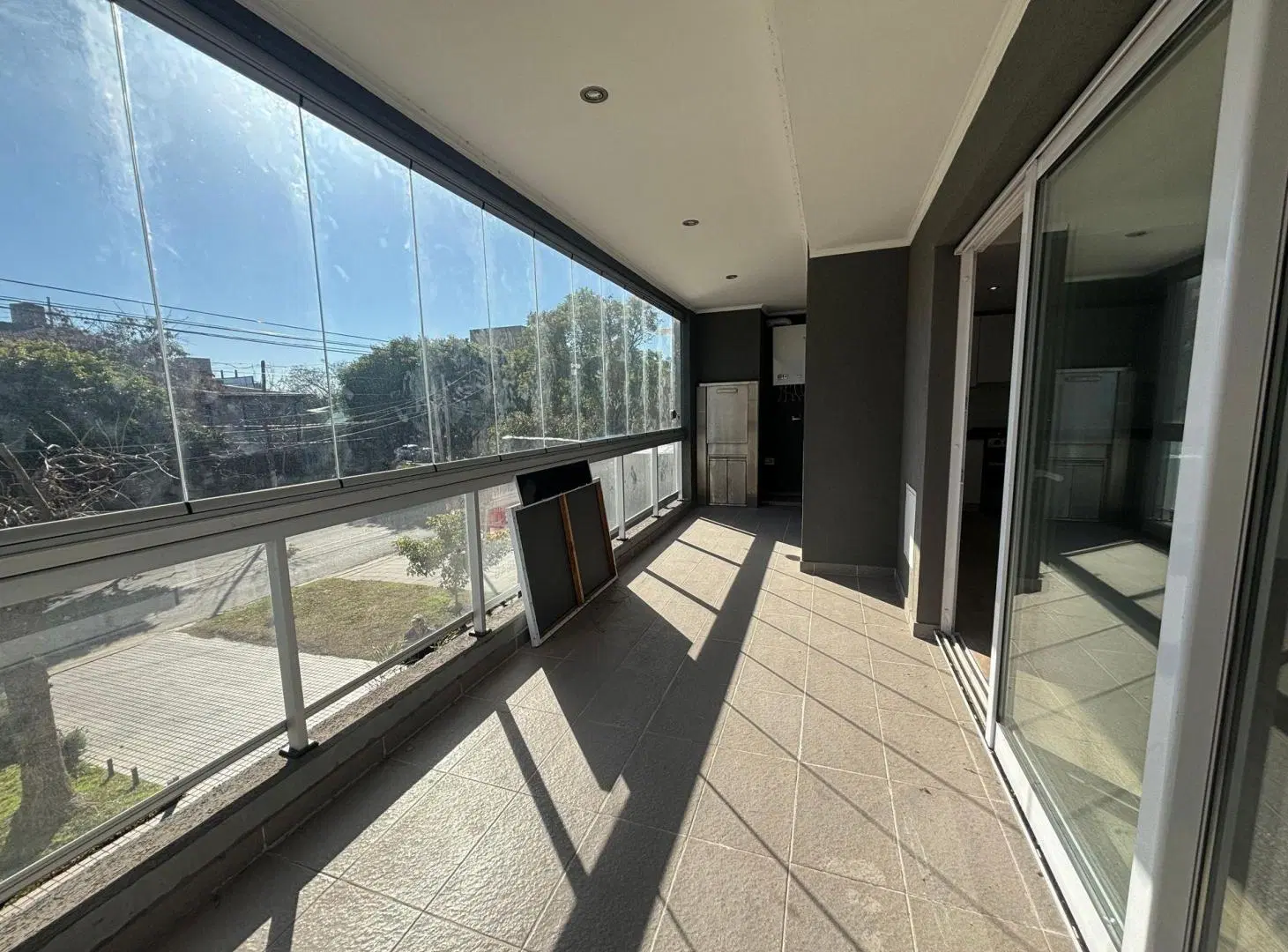 VENTA DEPTO 3 AMB A ESTRENAR C/COCHERA LANÚS OESTE 2