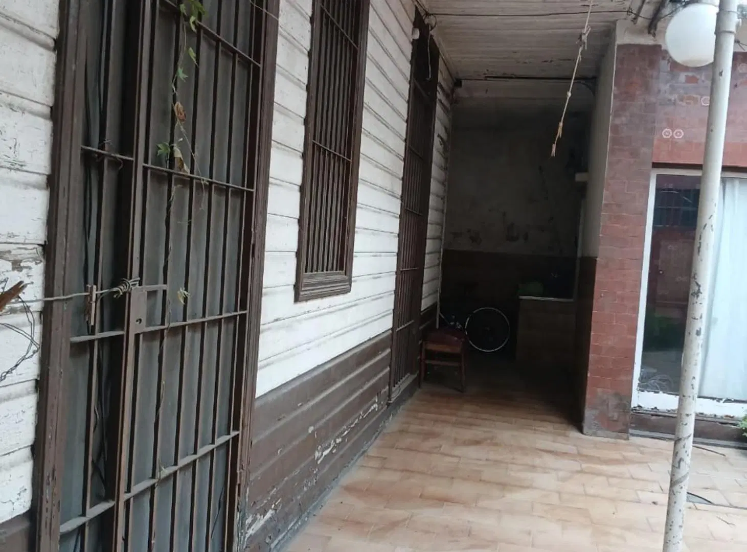 CASA 4 AMB A REFACCIONAR PIÑEYRO, FINANCIACION 8