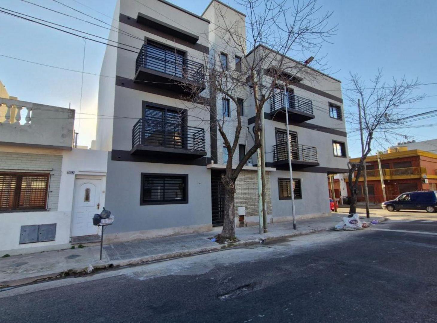 DPTO 2 AMBIENTES A ESTRENAR - V. ALSINA CENTRO