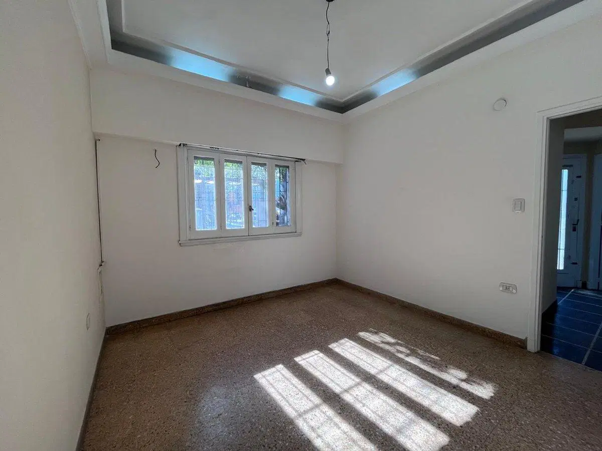 Casa 5 ambientes en venta en Gerli Avellaneda 8
