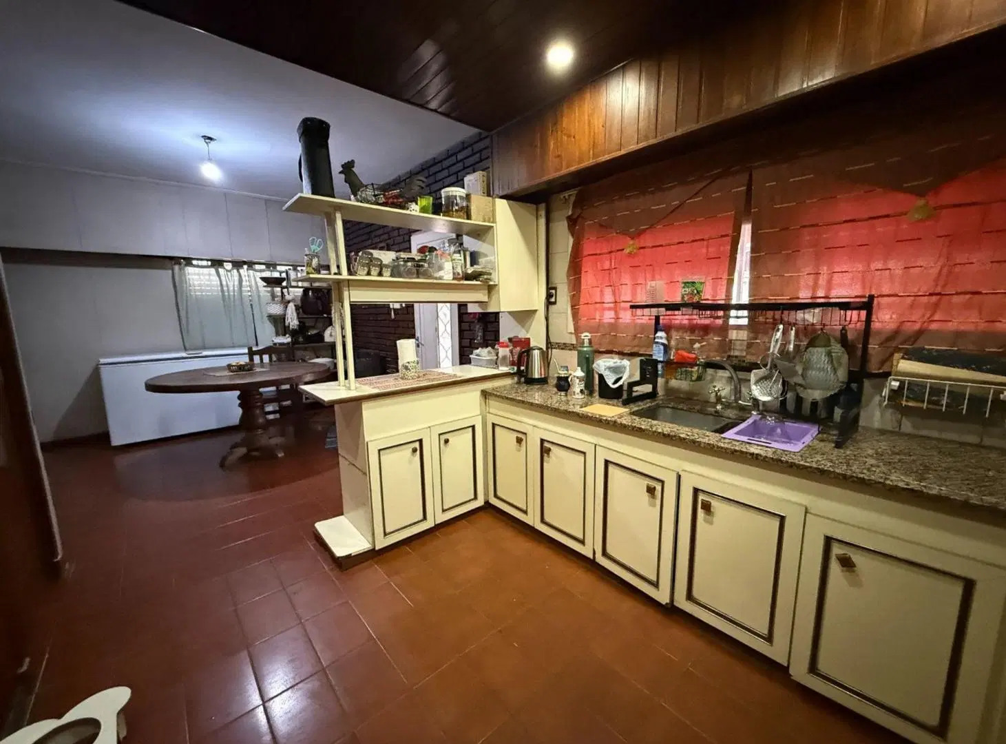 CASA 4 AMB BANFIELD PARQUE GARAGE PISCINA APTO CR 8