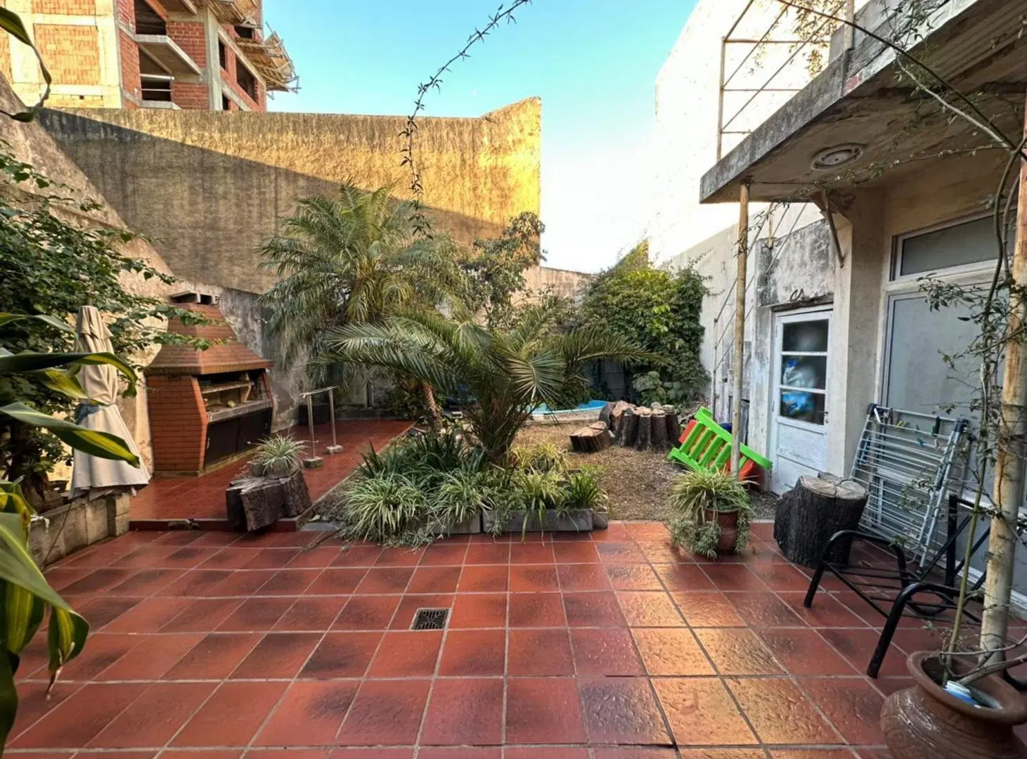 VENTA CASA 3 AMB CON PARQUE - VALENTIN ALSINA 4