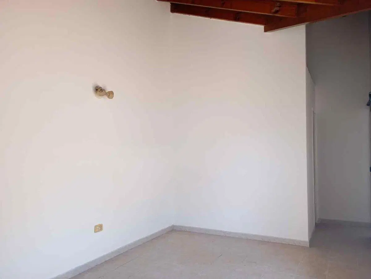 VENTA PH 2 AMBIENTES CON PATIO - LANÚS ESTE 2