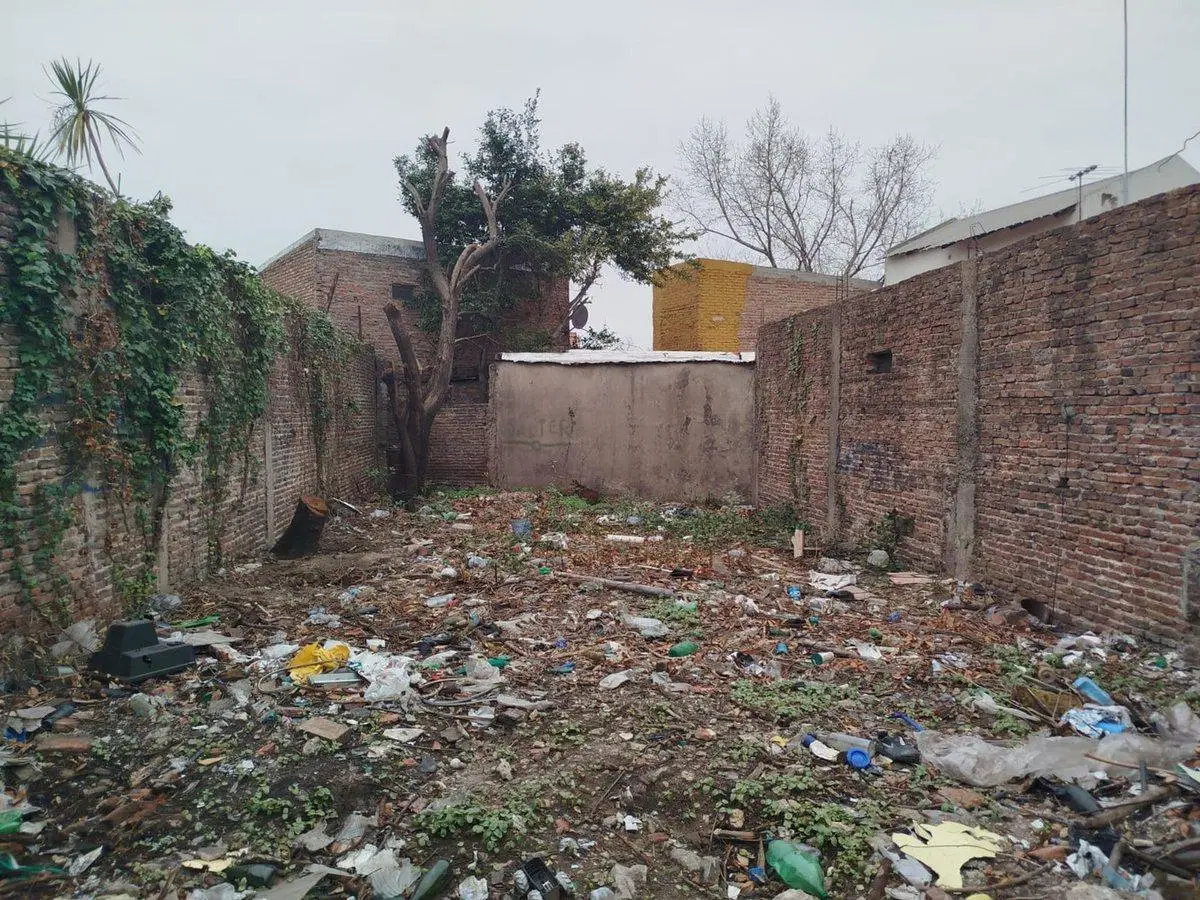 VENTA LOTE 225M2 - LANÚS OESTE 8