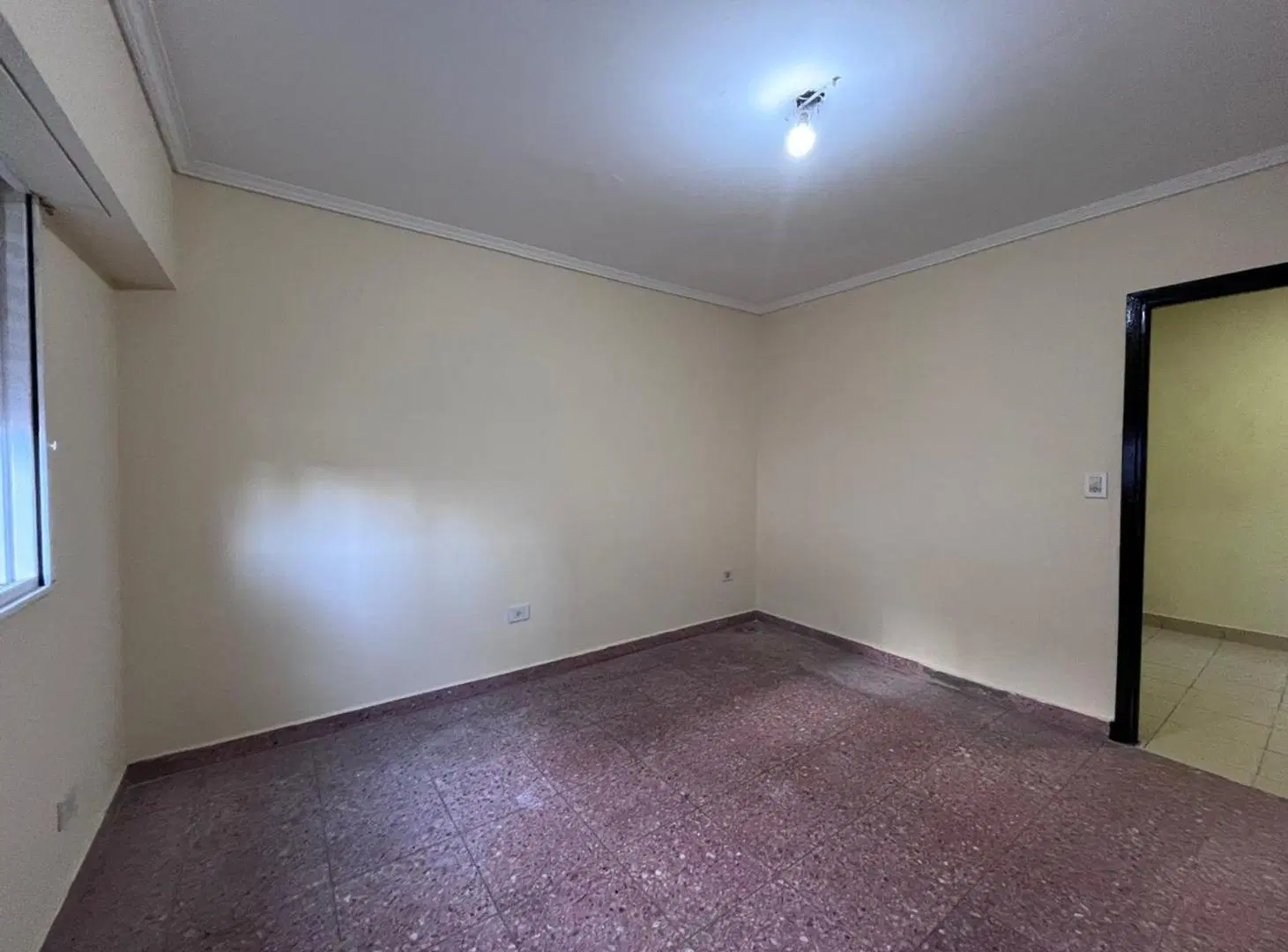 Departamento 3 amb. en Alquiler en Valentín Alsina 5