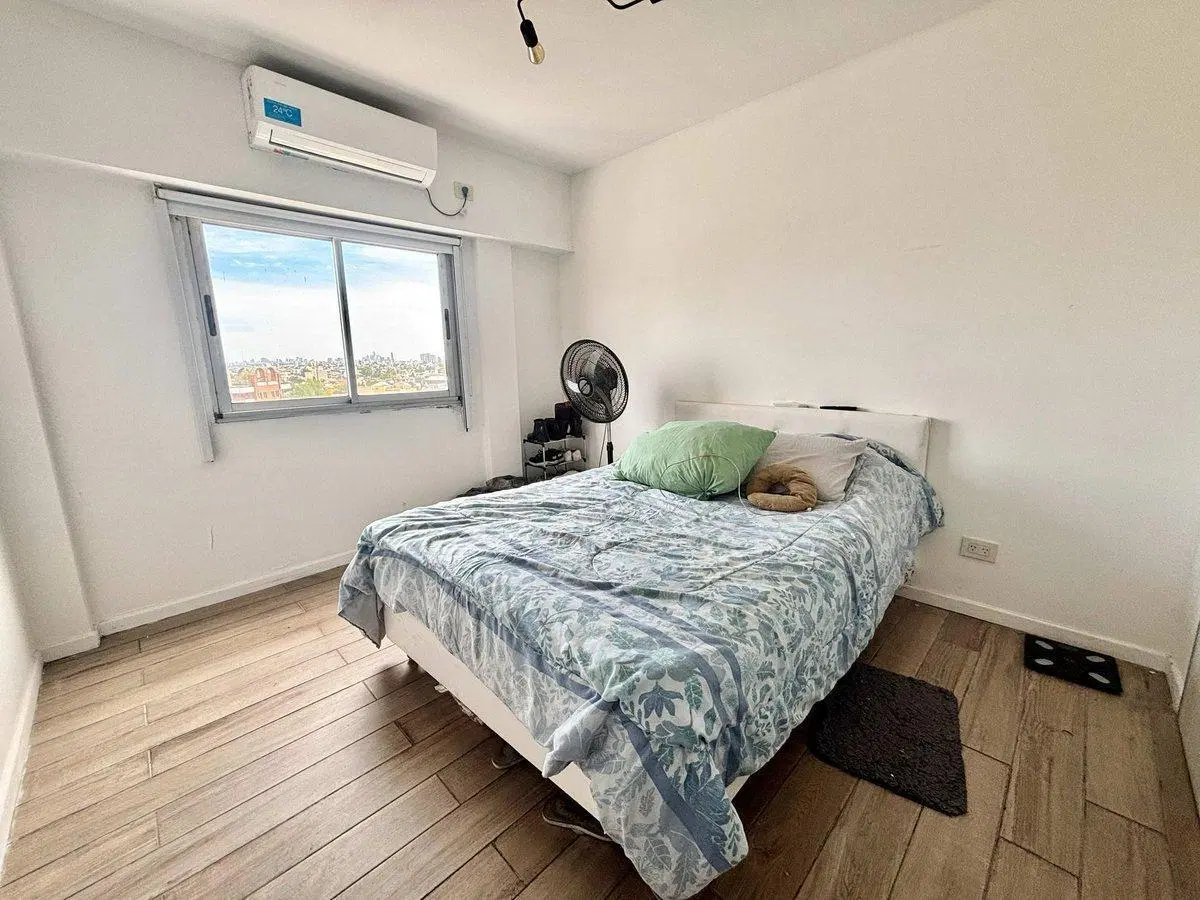 2 Amb en 8° piso c/balcón y vista abierta lanusita 4