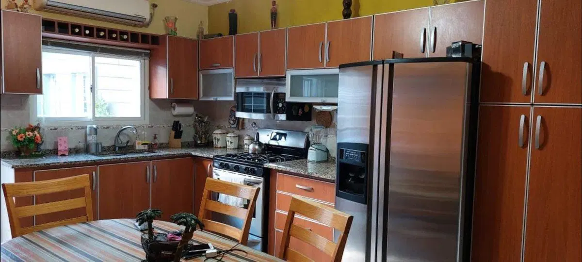 CASA MULTIFAMILIAR EN VENTA EN LOMAS APTO CRED 4