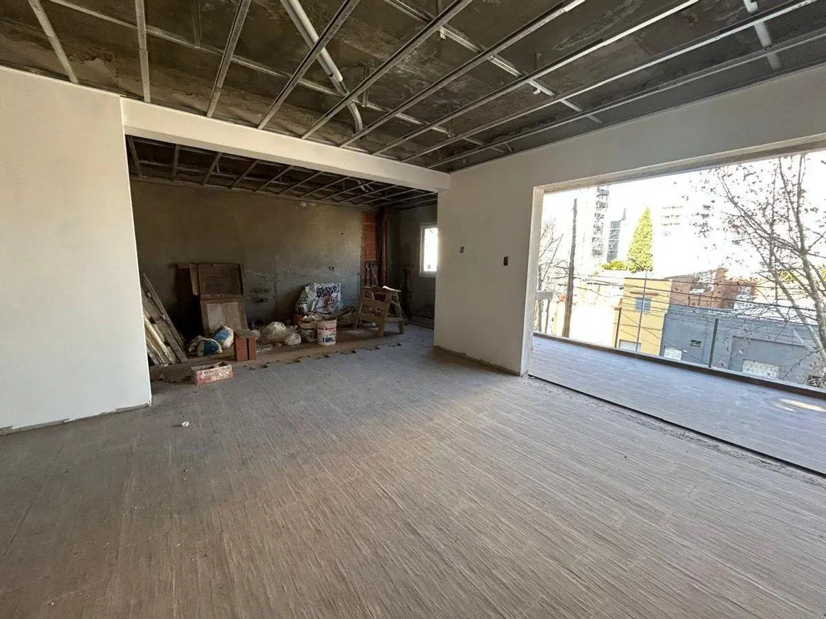 DEPARTAMENTO DE 4 AMB EN VENTA  LANUSITA  ESTRENAR 8