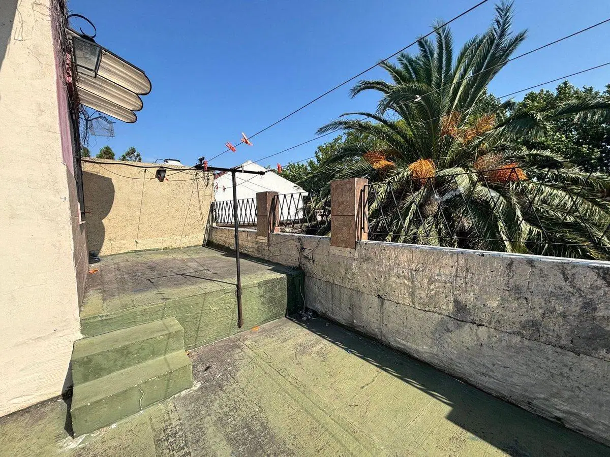 CASA 3 AMB S/LOTE DE 226 M2 LANÚS PERMUTA 8