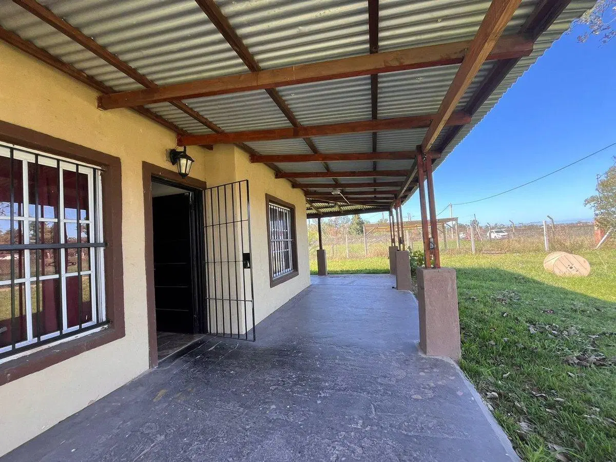 CASA QUINTA EN GUERNICA Pileta/Parque 3,316 M2 4