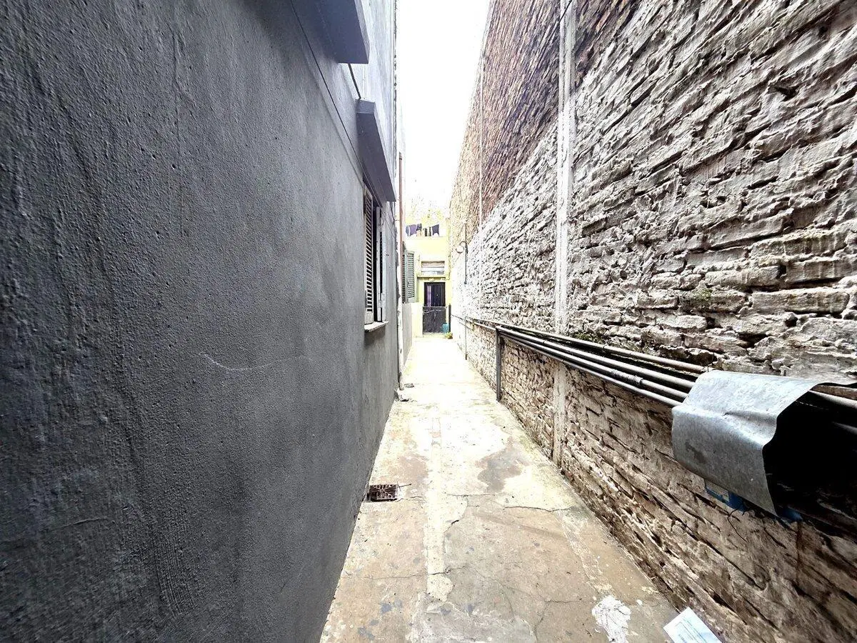 LOTE CON 5 DPTOS Y FONDO LIBRE.IDEAL INVERSOR 3