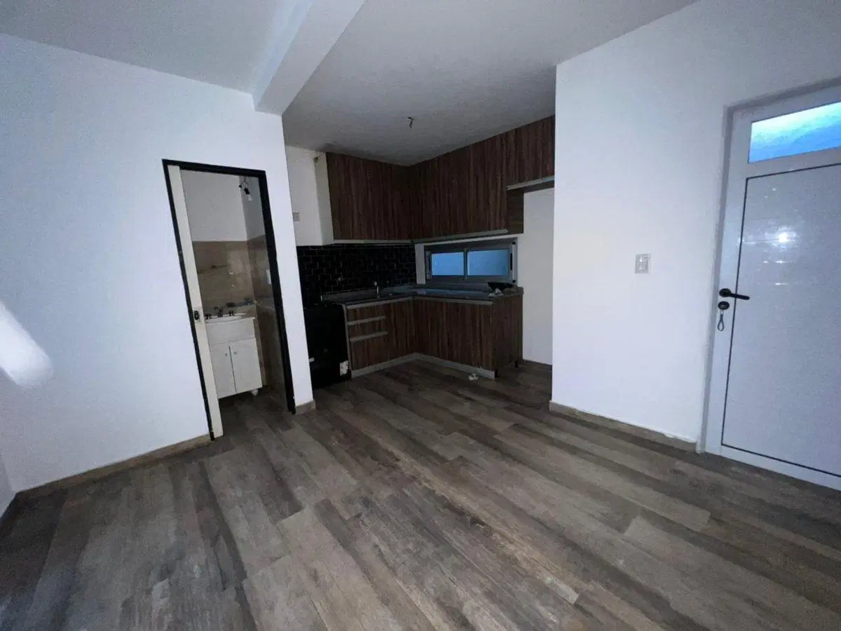 duplex 4 amb en venta con doble balcón y patio 4