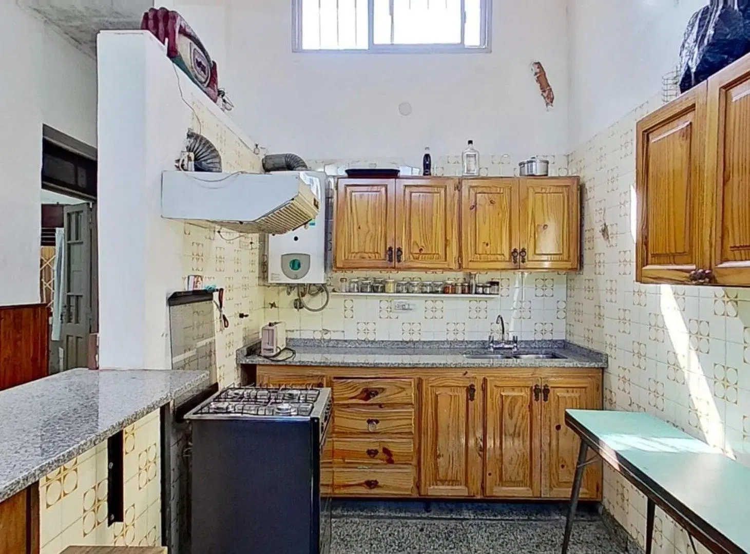 VENTA CASA EN LOTE PROPIO - PIÑEYRO, AVELLANEDA 4