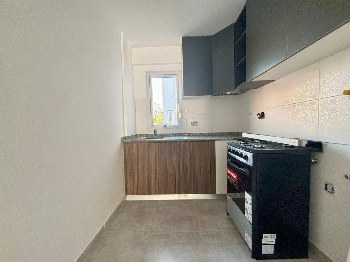 Monoambiente a estrenar con balcón Lanús Oeste 8