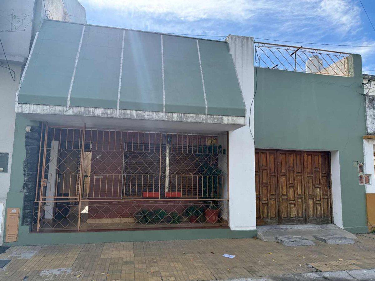 Foto de VENTA CASA DOS AMB C/COCHERA, PATIO - APTO CREDITO, imagen 1