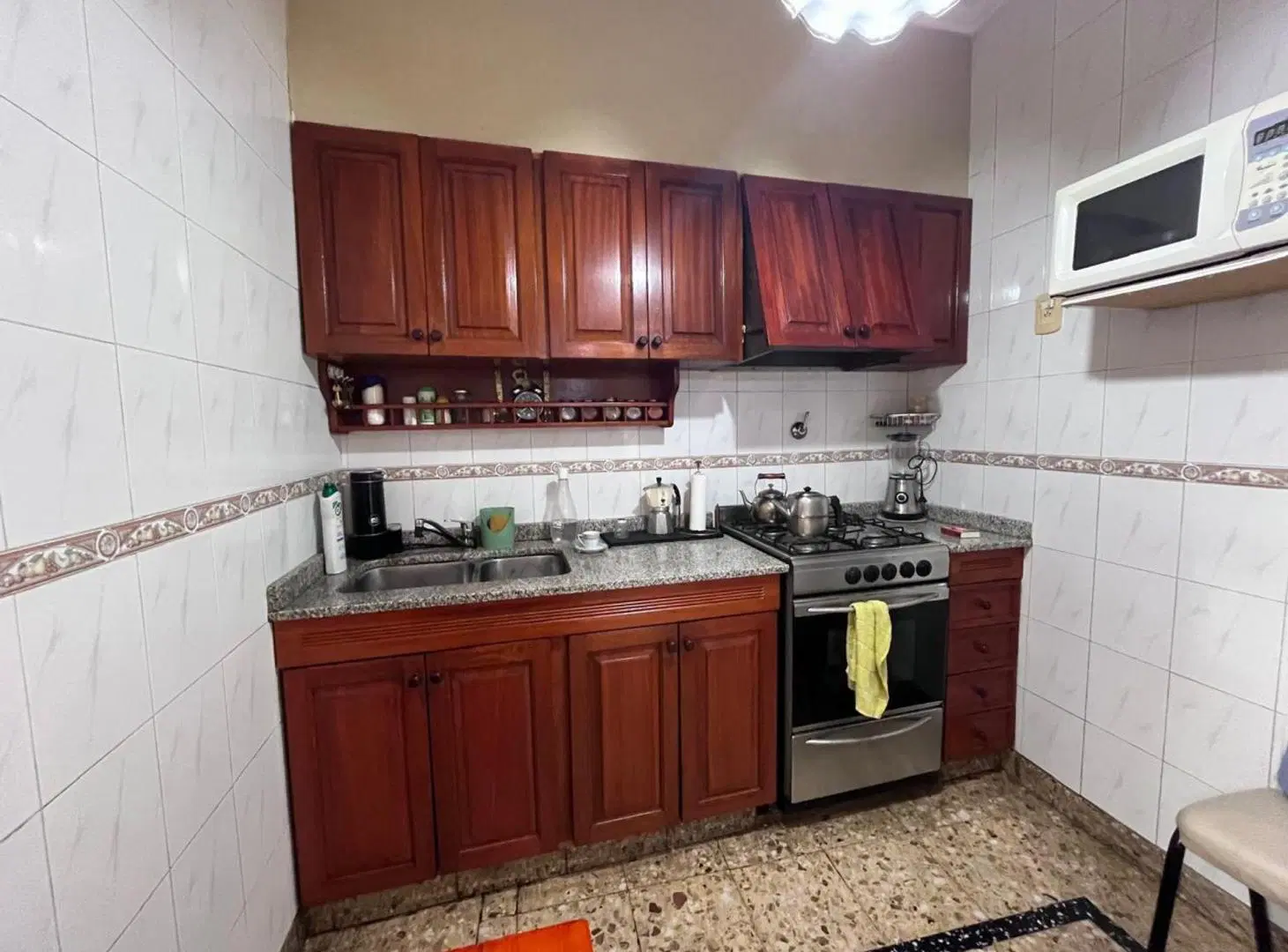 Casa 3 amb. con Quincho Apto Crédito - Gerli Lanús 2