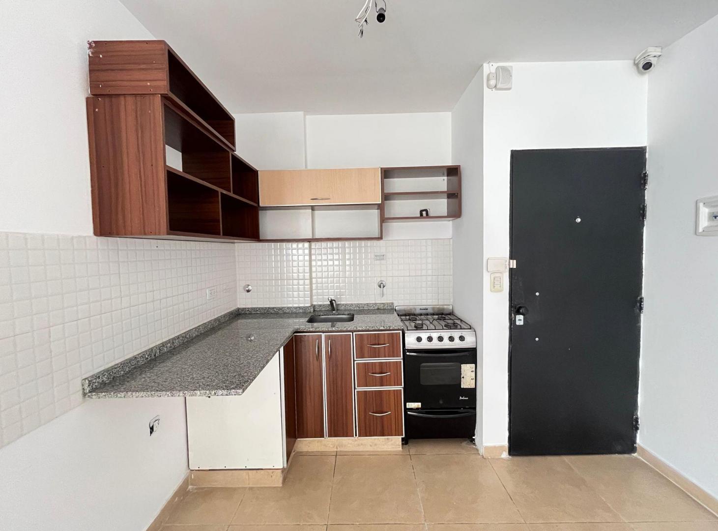Foto de ALQUILER DPTO CON COCHERA Y BALCON LANÚS O., imagen 1