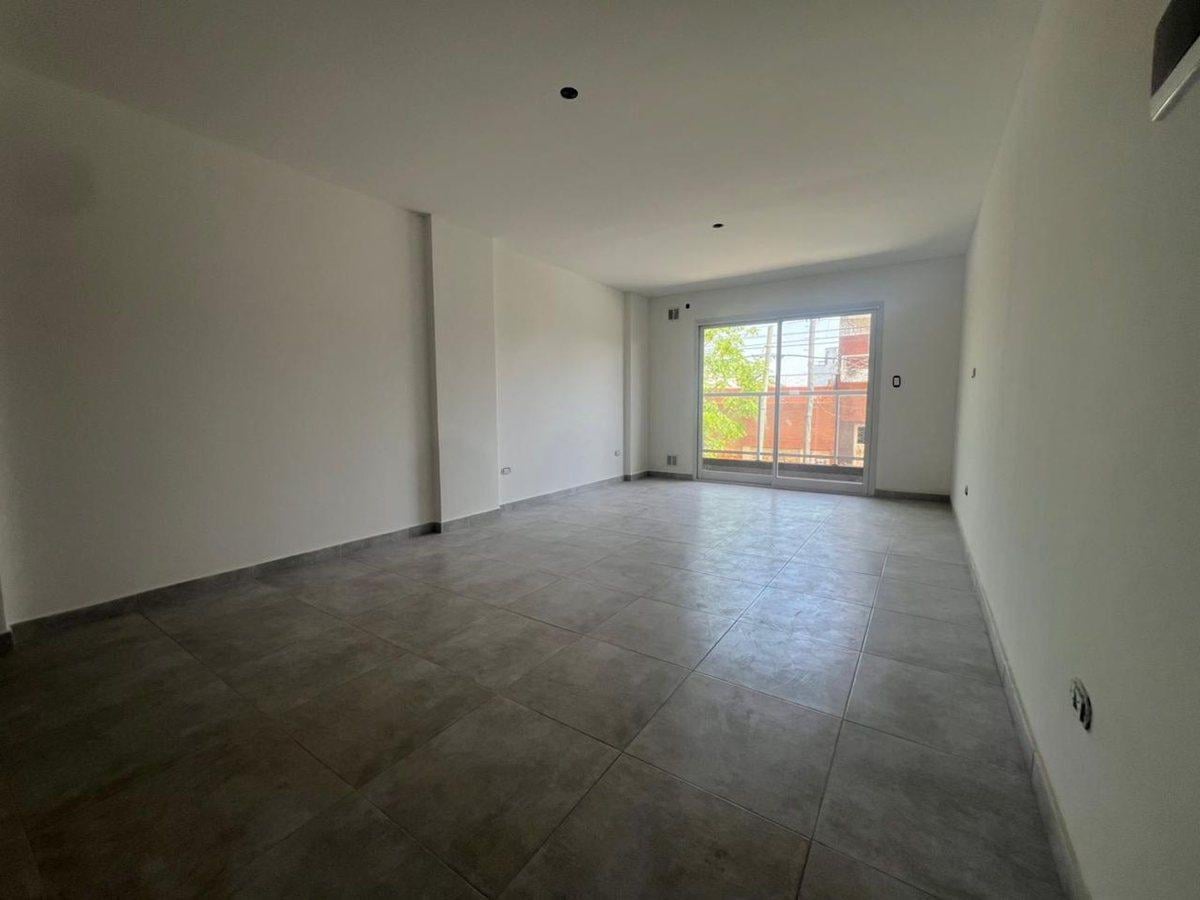 Foto de Dpto 1 amb a estrenar con balcon Lanus Oeste, imagen 4