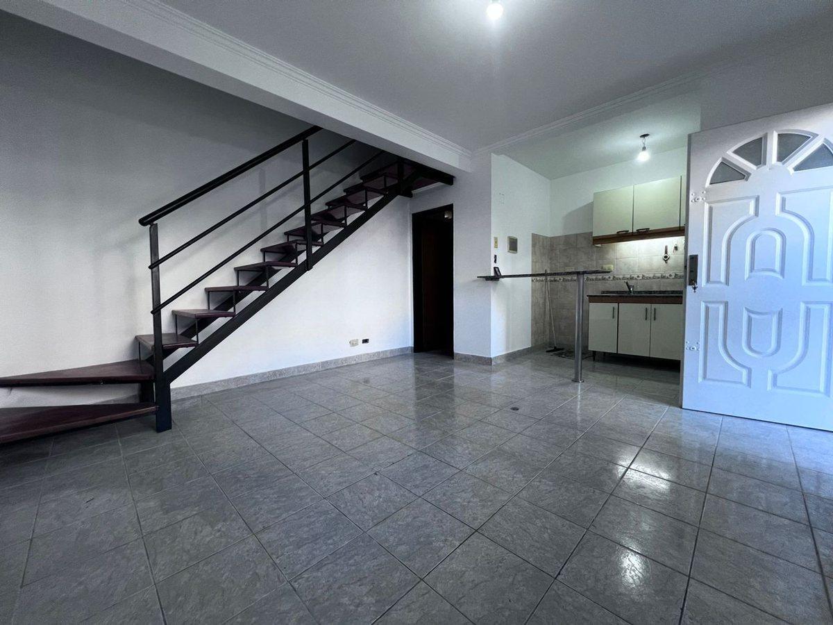 Foto de Excelente Dúplex en venta Lanús oeste, imagen 3
