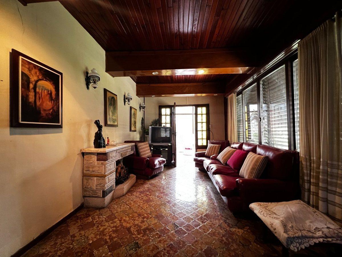 Foto de VENTA CASA 4 AMB C/ COCHERA V. ALSINA APTO CRÉDITO, imagen 3